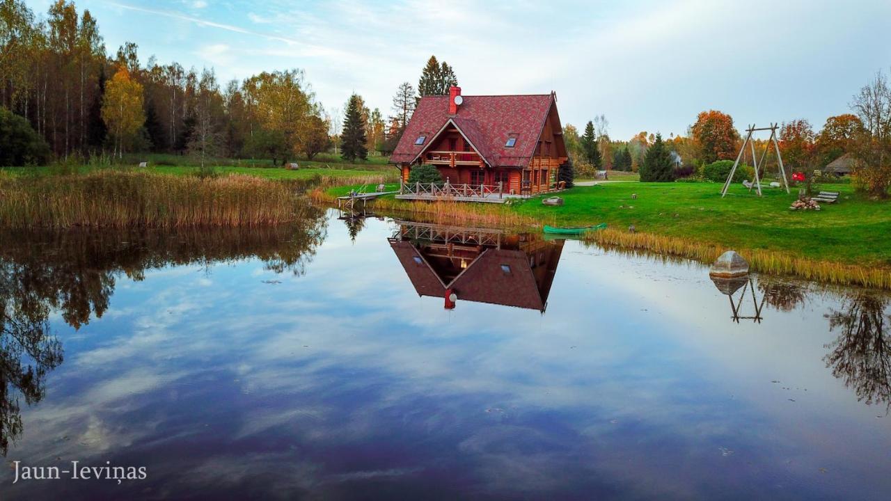 Hotel Jaun-Ievinas Rauna Esterno foto