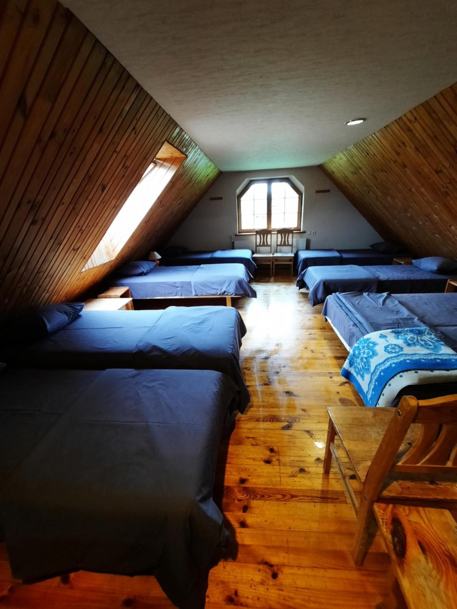 Hotel Jaun-Ievinas Rauna Esterno foto