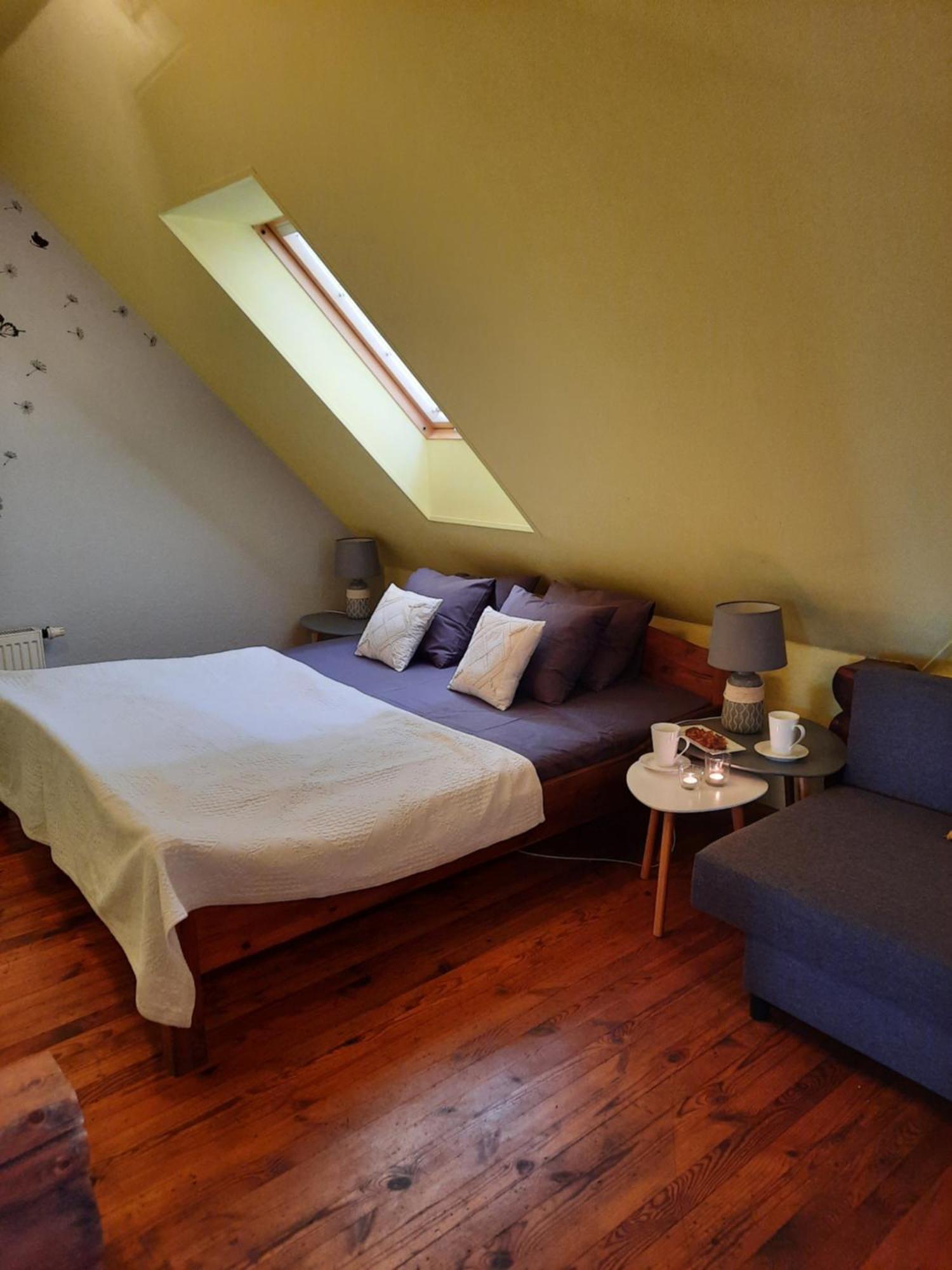 Hotel Jaun-Ievinas Rauna Esterno foto