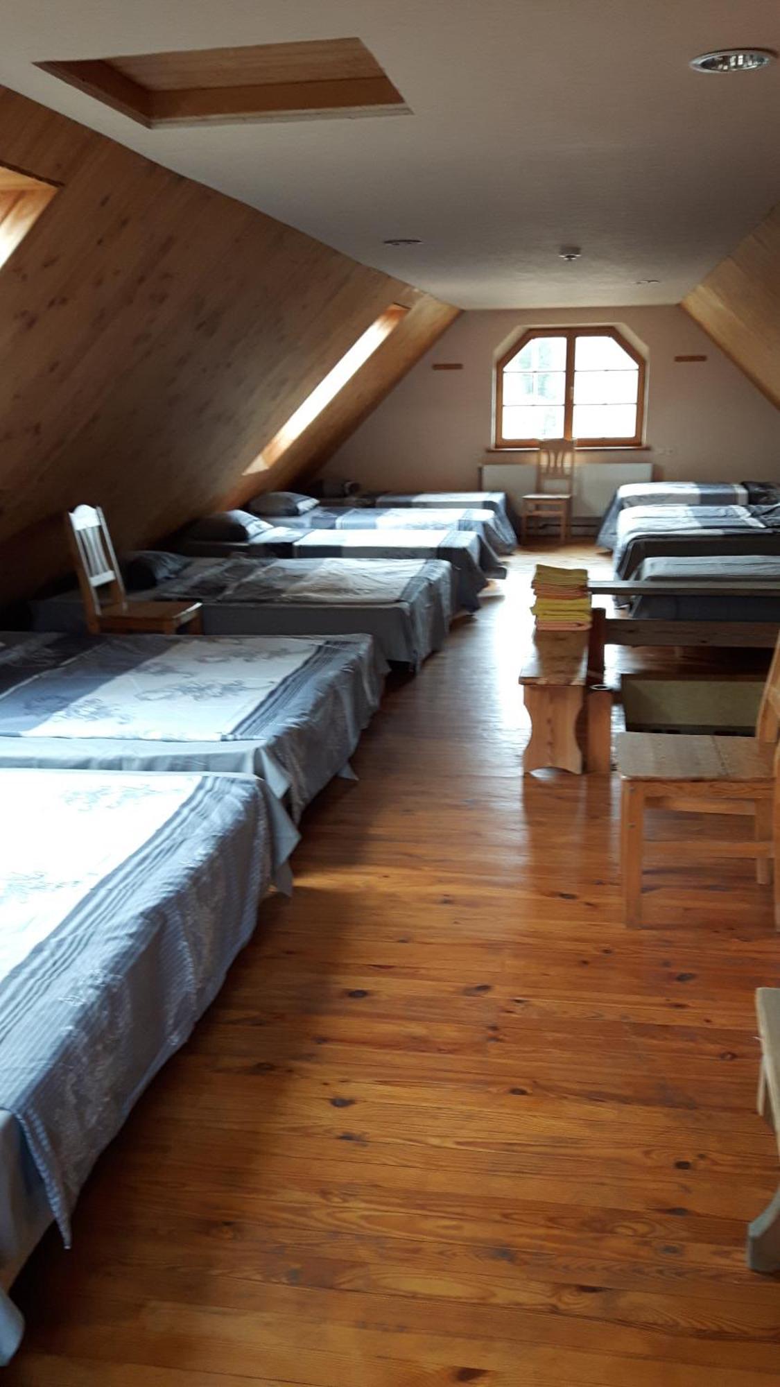 Hotel Jaun-Ievinas Rauna Esterno foto