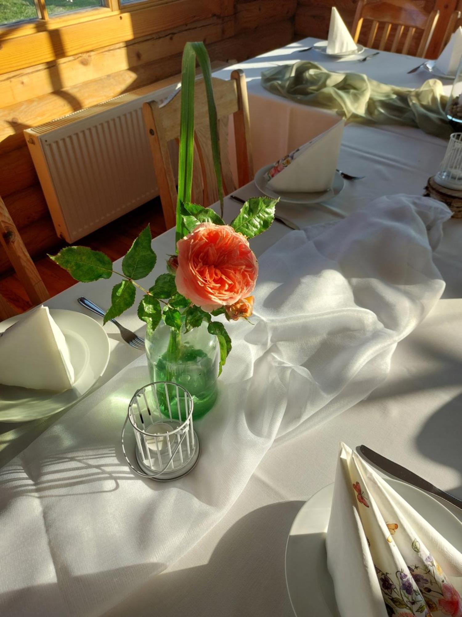 Hotel Jaun-Ievinas Rauna Esterno foto