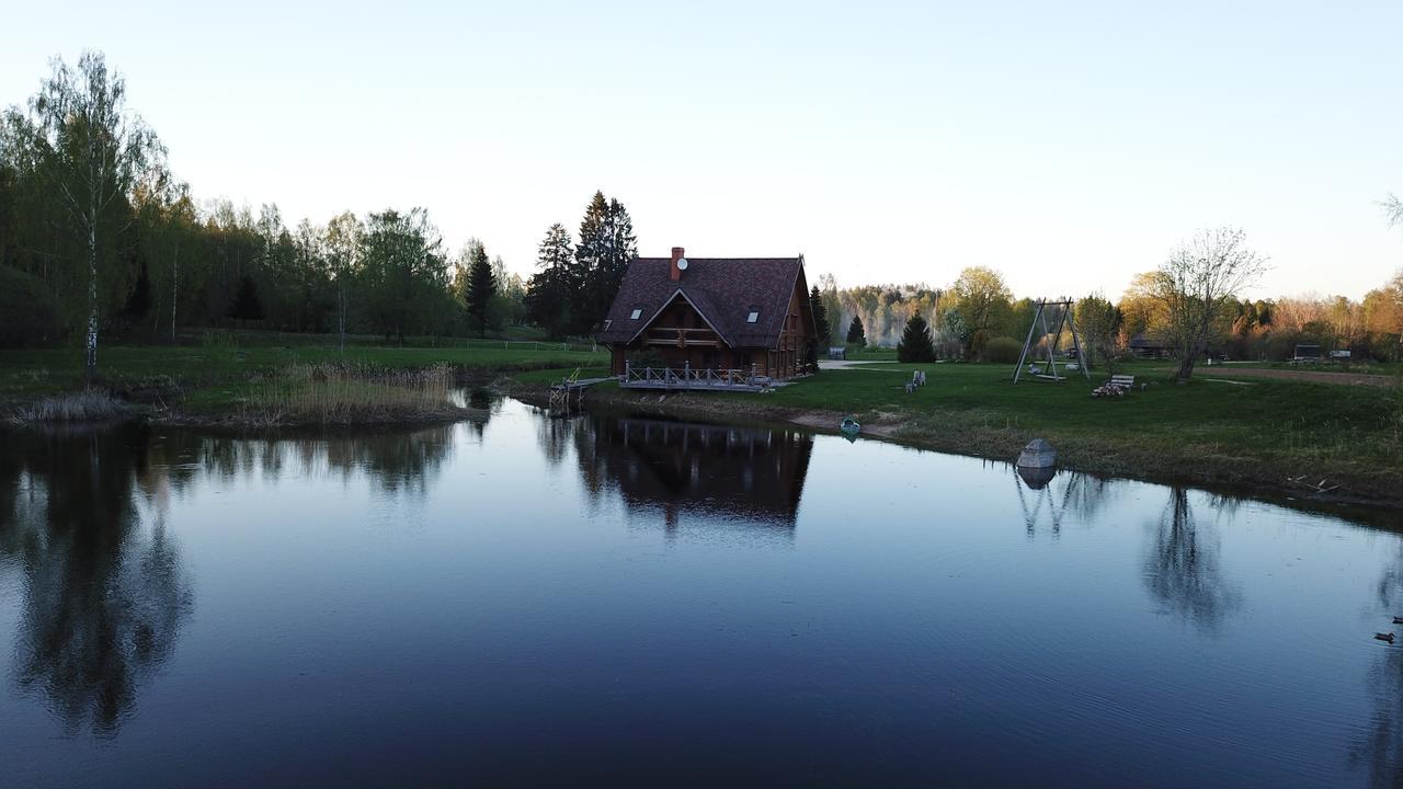 Hotel Jaun-Ievinas Rauna Esterno foto